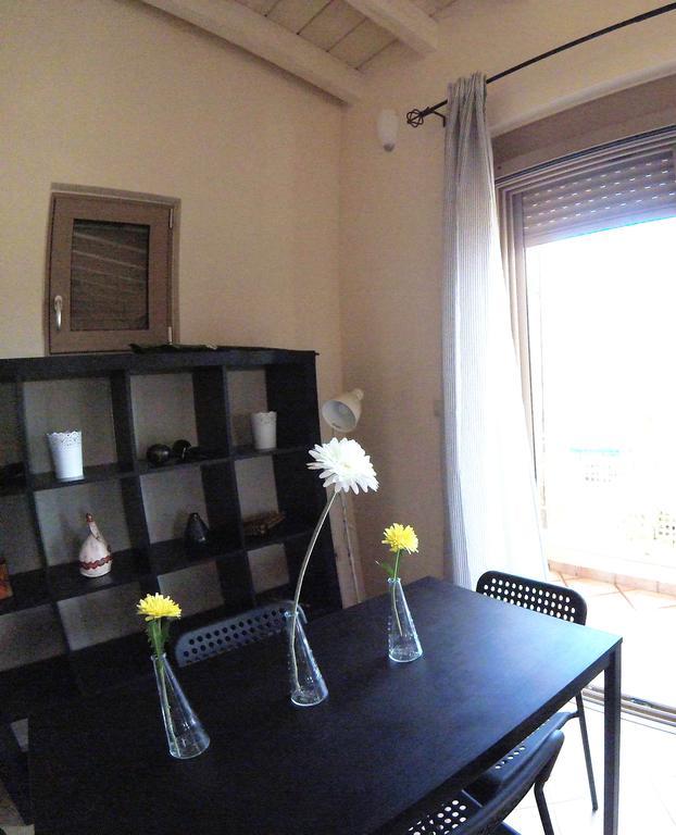 Arapakis Apartment Aegina Ngoại thất bức ảnh