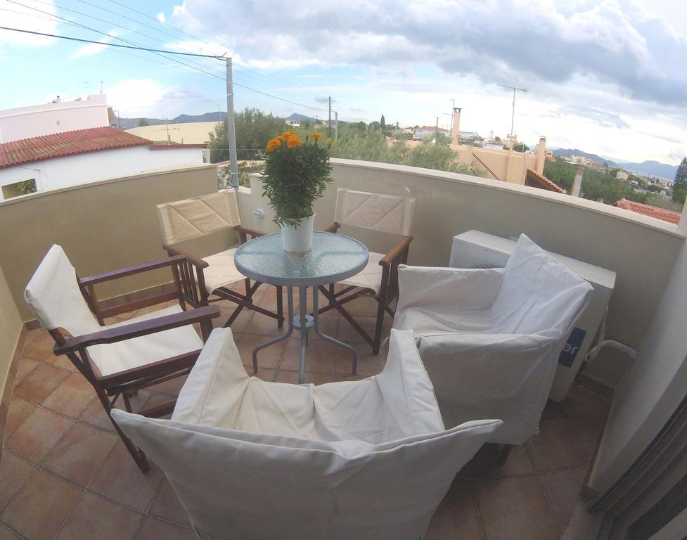 Arapakis Apartment Aegina Ngoại thất bức ảnh